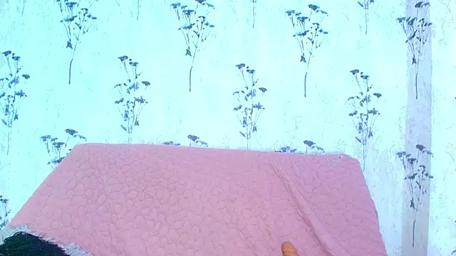 Snapshot of Mia_candy_0 chatting on 27, 2, 2025 Mia candy 0 online show from 27, 2, 2025