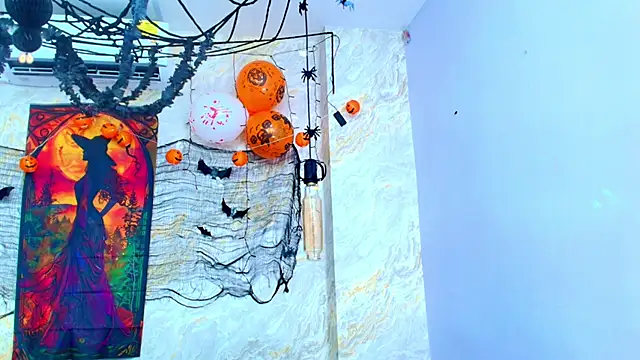 Snapshot of Mia_candy_0 chatting on 25, 10, 2025 Mia candy 0 online show from 25, 10, 2025