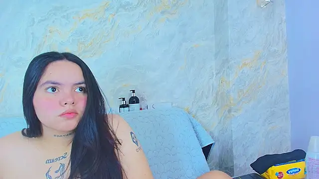 Mia candy 0 online show from 31, 3, 2026