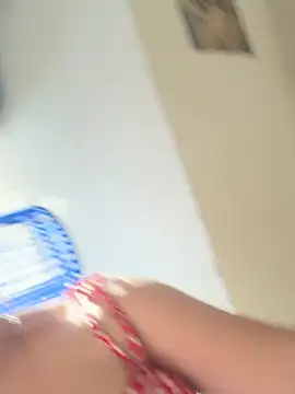 Snapshot of Mia_foxx_ chatting on 14, 11, 2025 Mia foxx online show from 14, 11, 2025