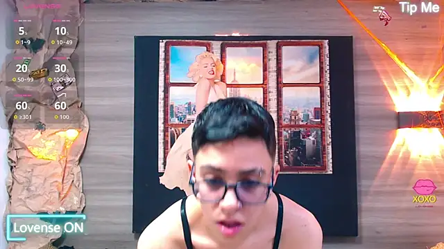 Cutie Shy  online show from 20, 10, 2025