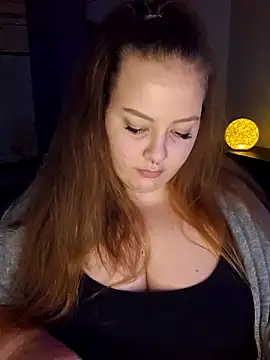 Snapshot of _Julie_x chatting on 5, 1, 2025  Julie x online show from 5, 1, 2025