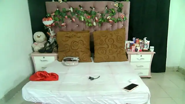 Snapshot of ValeriaTsx chatting on 15, 9, 2025 ValeriaTsx online show from 15, 9, 2025