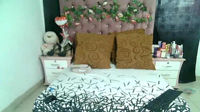 Snapshot of ValeriaTsx chatting on 19, 9, 2025 ValeriaTsx online show from 19, 9, 2025