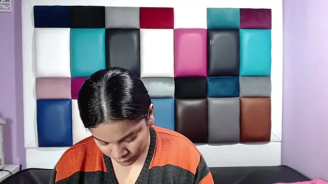 Sam-Evans-hot online show from 29, 12, 2024