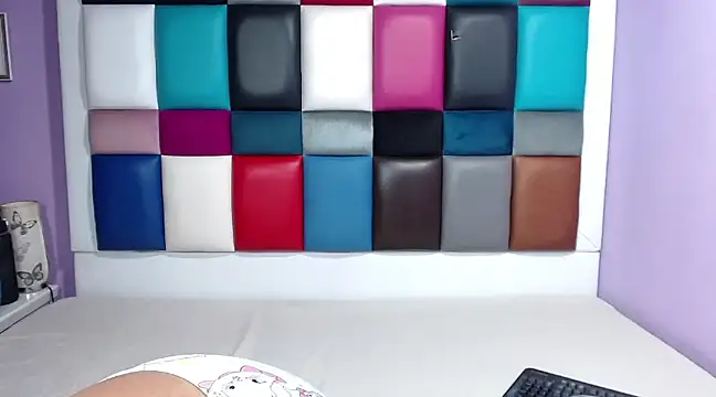 Sam-Evans-hot online show from 19, 3, 2025