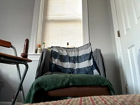 ChiRaqb8 online show from 28, 9, 2025