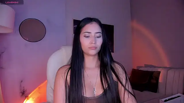 Snapshot of lara_madisson chatting on 3, 7, 2026 lara madisson online show from 3, 7, 2026