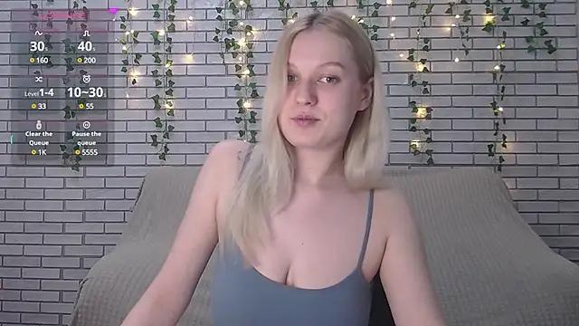 Snapshot of EmiliaDuchess chatting on 27, 2, 2025 EmiliaDuchess online show from 27, 2, 2025