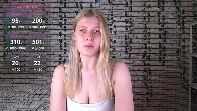 Snapshot of EmiliaDuchess chatting on 30, 9, 2025 EmiliaDuchess online show from 30, 9, 2025