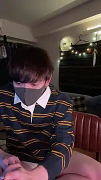 Snapshot of poketkuma chatting on 12, 11, 2025 poketkuma online show from 12, 11, 2025