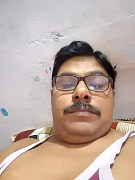 Snapshot of Srmotrs chatting on 7, 3, 2026 Srmotrs online show from 7, 3, 2026