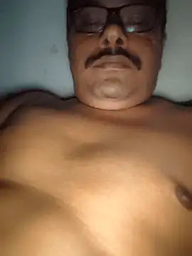 Snapshot of Srmotrs chatting on 12, 3, 2026 Srmotrs online show from 12, 3, 2026