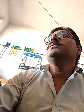 Snapshot of Srmotrs chatting on 14, 3, 2026 Srmotrs online show from 14, 3, 2026