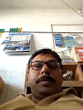 Snapshot of Srmotrs chatting on 19, 3, 2026 Srmotrs online show from 19, 3, 2026