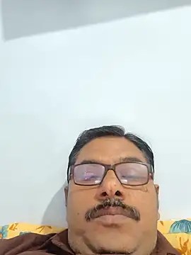 Snapshot of Srmotrs chatting on 21, 3, 2026 Srmotrs online show from 21, 3, 2026