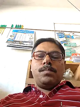 Snapshot of Srmotrs chatting on 14, 4, 2026 Srmotrs online show from 14, 4, 2026