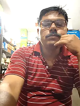 Snapshot of Srmotrs chatting on 16, 6, 2026 Srmotrs online show from 16, 6, 2026