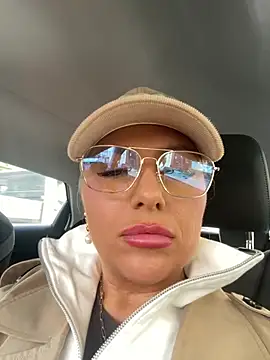 Arabellalee23 online show from 19, 1, 2026