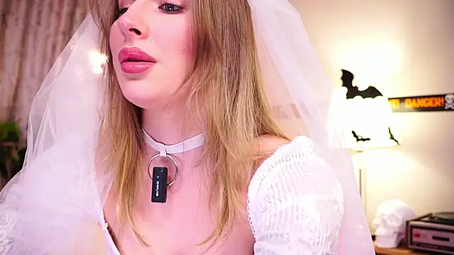 AnnLevine online show from 31, 10, 2025