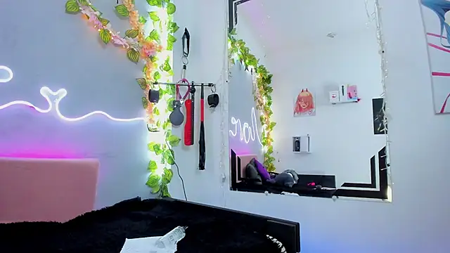 YouliteSllut2 online show from 29, 1, 2025