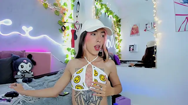 YouliteSllut2 online show from 13, 2, 2025