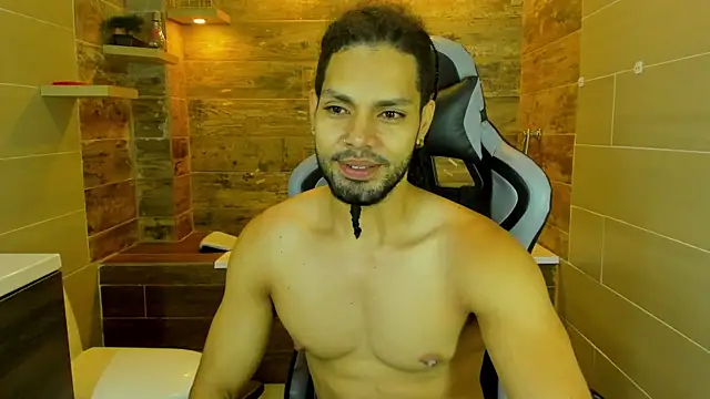 Snapshot of Amir_Abdull chatting on 12, 9, 2025 Amir Abdull online show from 12, 9, 2025