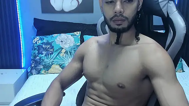 Snapshot of Amir_Abdull chatting on 1, 10, 2025 Amir Abdull online show from 1, 10, 2025