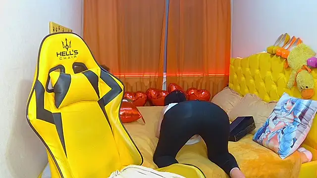 SandraHormas online show from 19, 2, 2025