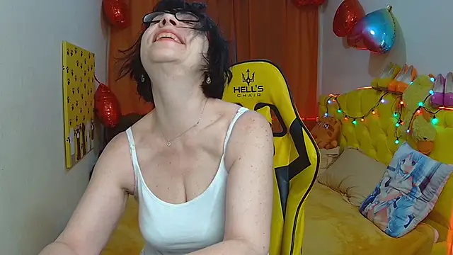 SandraHormas online show from 3, 3, 2025