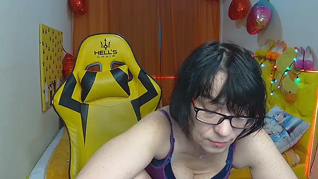 SandraHormas online show from 4, 3, 2025