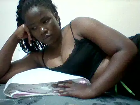 Snapshot of sweetangel41 chatting on 29, 4, 2026 sweetangel41 online show from 29, 4, 2026