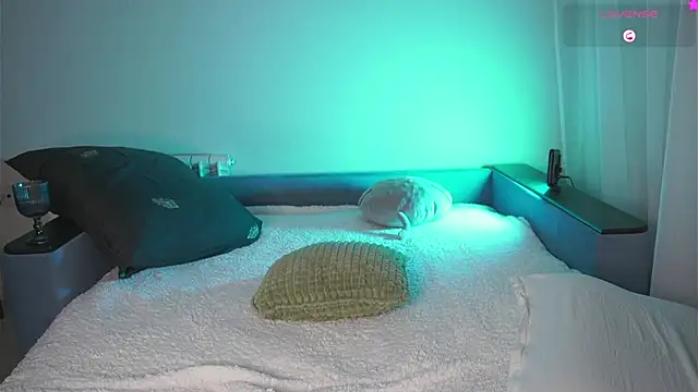 Snapshot of kiramirass chatting on 9, 2, 2025 kiramirass online show from 9, 2, 2025