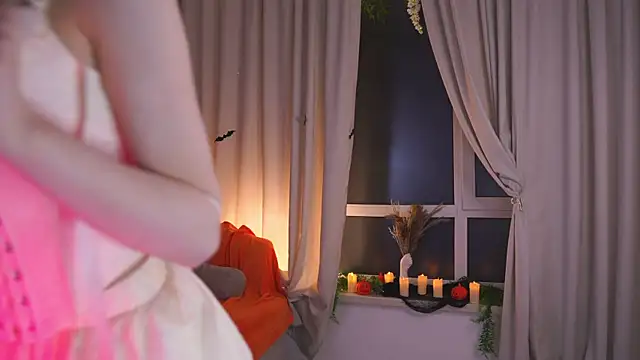 CindyGarrison online show from 31, 10, 2025