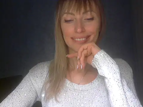 EffectMaya online show from 1, 2, 2026