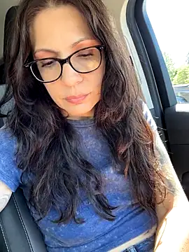 Snapshot of BeautifulMesss chatting on 19, 9, 2025 BeautifulMesss online show from 19, 9, 2025