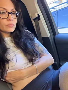 BeautifulMesss online show from 21, 10, 2025