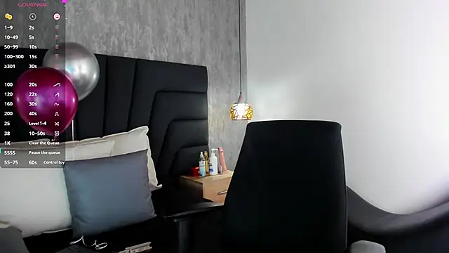Snapshot of Sabrina_Lennox chatting on 15, 2, 2025 Sabrina Lennox online show from 15, 2, 2025