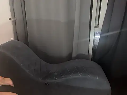 Snapshot of cemcero chatting on 12, 9, 2025 cemcero online show from 12, 9, 2025