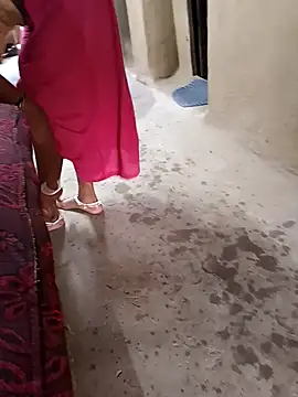 Snapshot of hairipussy2 chatting on 17, 2, 2025 hairipussy2 online show from 17, 2, 2025