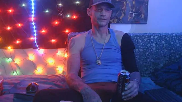 TheOneYouLove69 online show from 3, 11, 2025