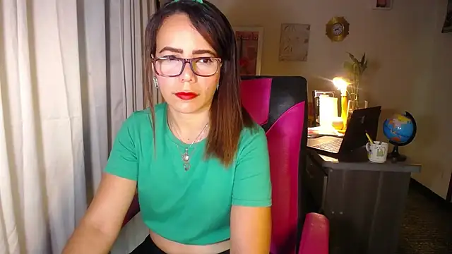 danielle rose 1 online show from 17, 3, 2026