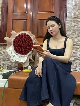 Snapshot of LiLi-Kirix99 chatting on 19, 5, 2026 LiLi-Kirix99 online show from 19, 5, 2026