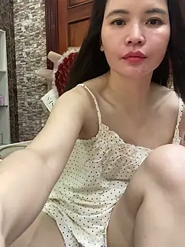 LiLi-Kirix99 online show from 18, 7, 2026
