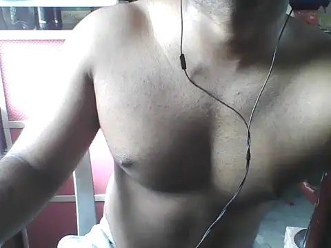 Snapshot of hot_to_handel chatting on 24, 5, 2026 hot to handel online show from 24, 5, 2026