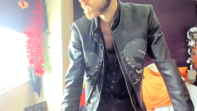 leatherz69 online show from 3, 3, 2025