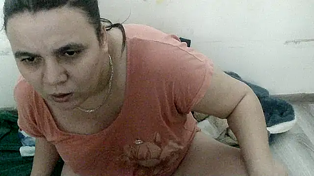 Snapshot of VixenBya chatting on 4, 3, 2026 VixenBya online show from 4, 3, 2026
