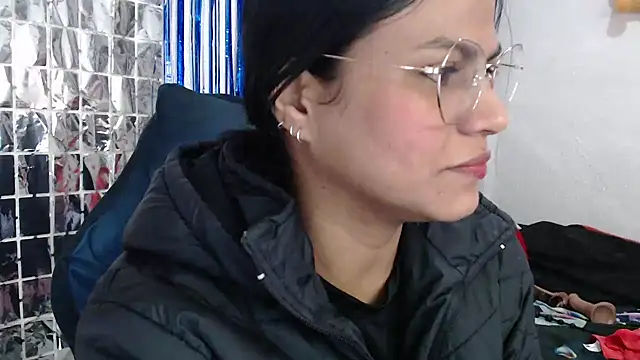 SweetAlmaa online show from 25, 9, 2025