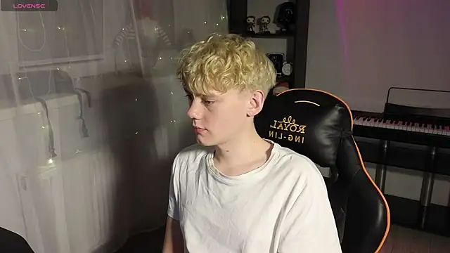 Keytaro online show from 14, 3, 2025