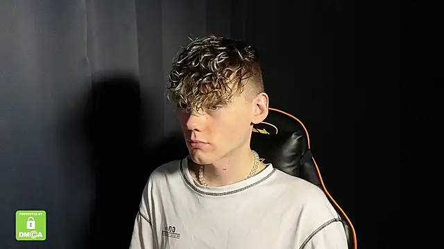 Snapshot of Keytaro chatting on 11, 1, 2026 Keytaro online show from 11, 1, 2026